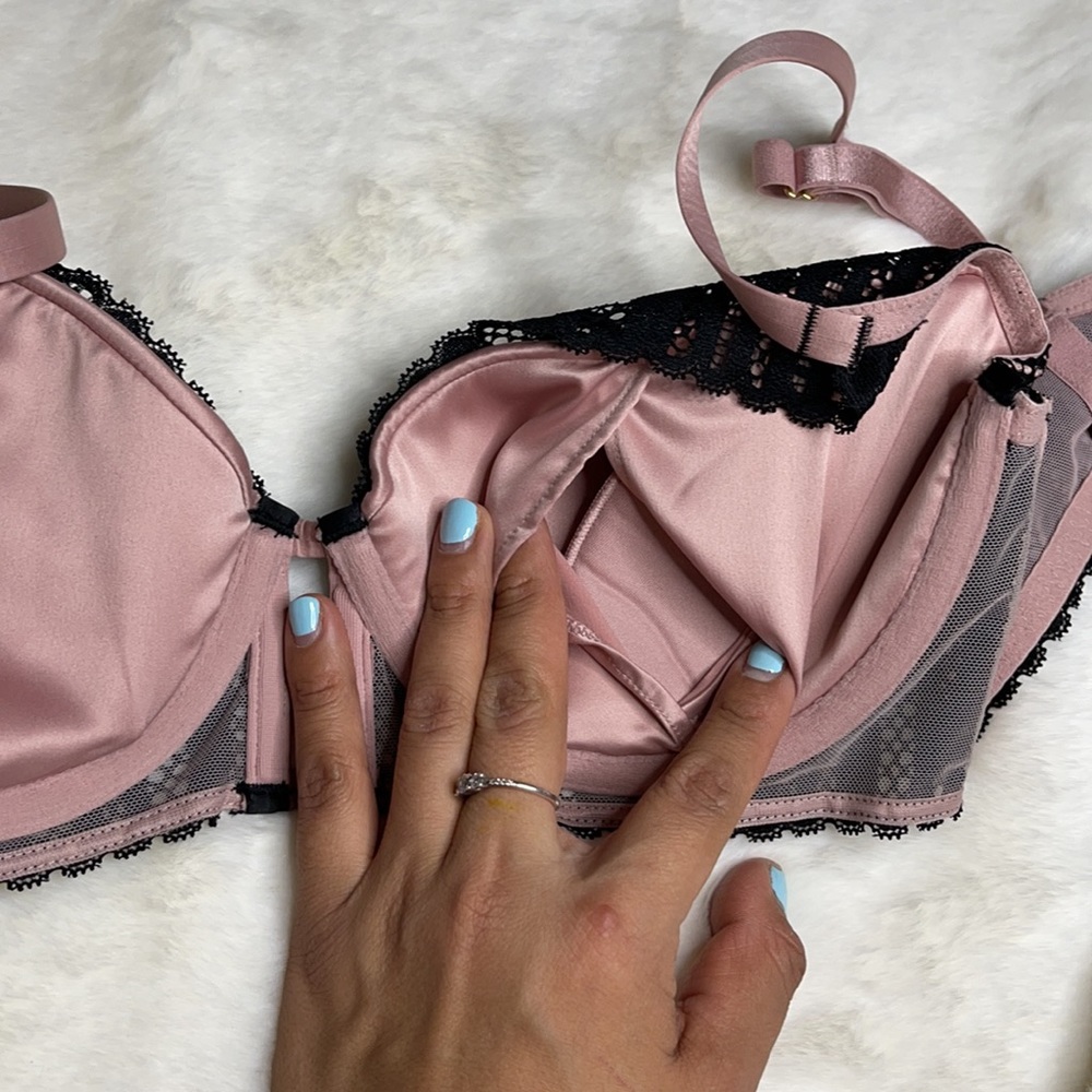 Victoria Secret Bra black Lace and Pink Rose - Picture 8 of 11